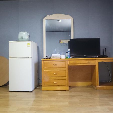Songwol Park Motel Sokcho Bagian luar foto